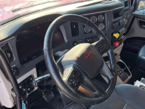 2024 Peterbilt 567 - photo 9