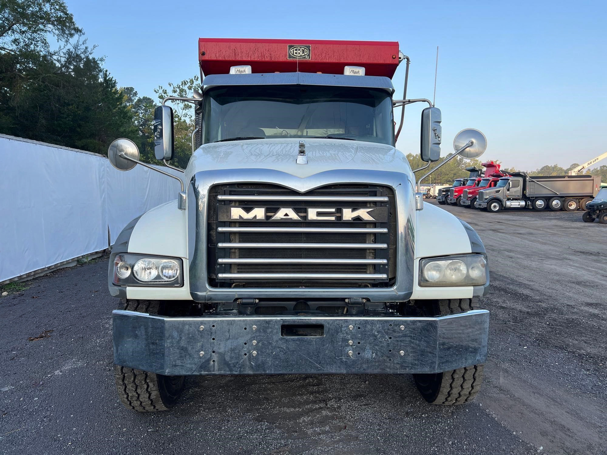 2018 Mack GRANITE GU713 - photo 3