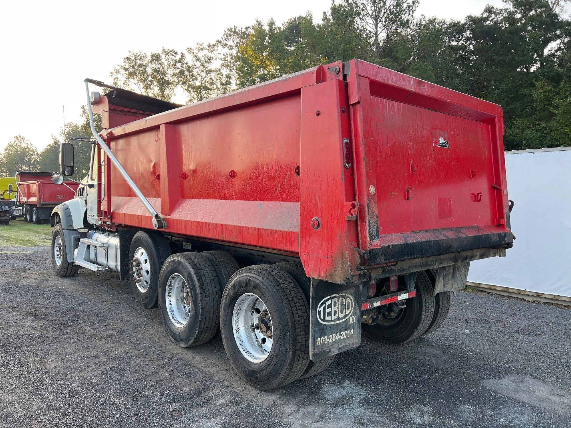 2018 Mack GRANITE GU713 - photo 7