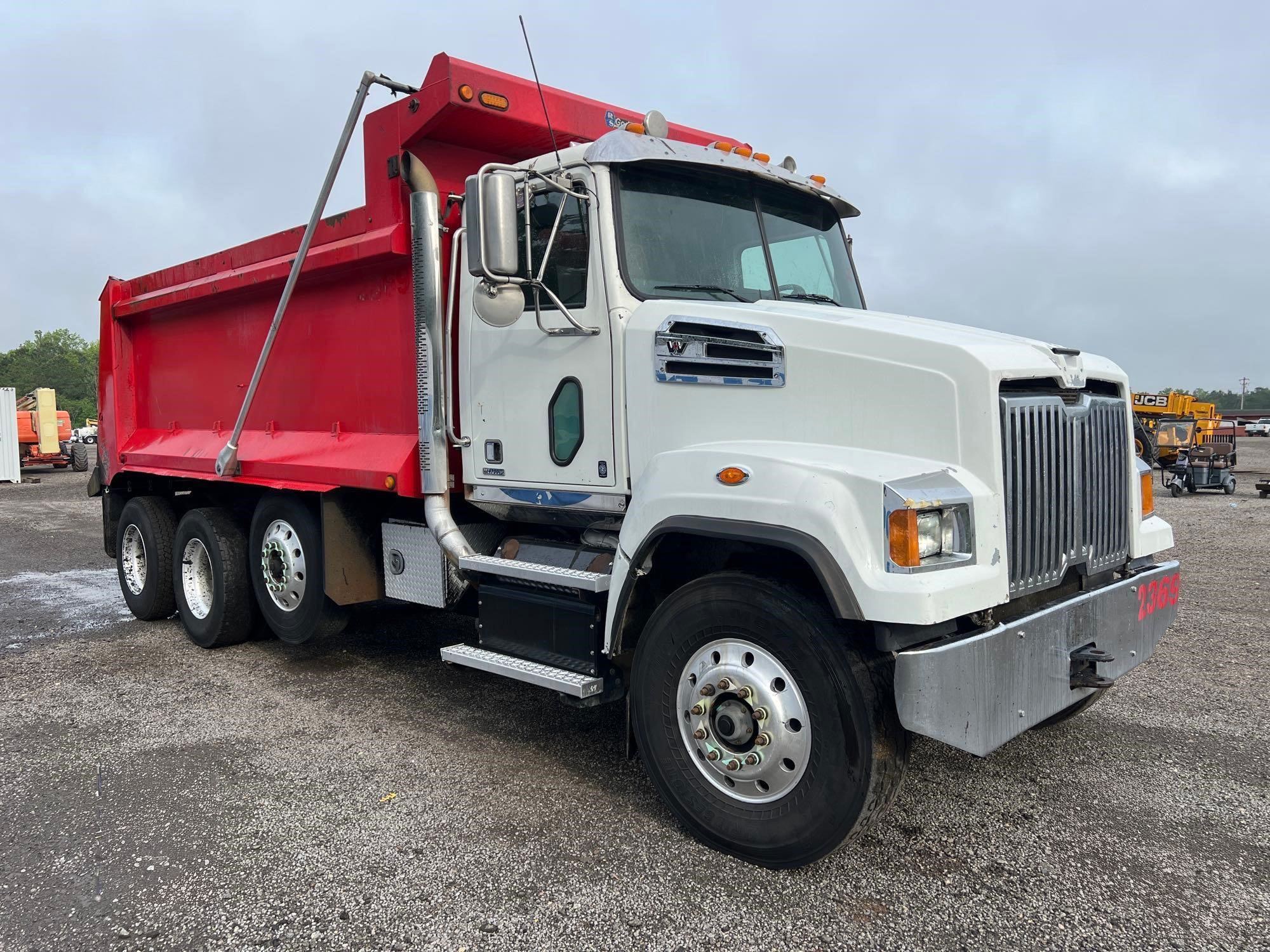 2018 Western 4700 - photo 3