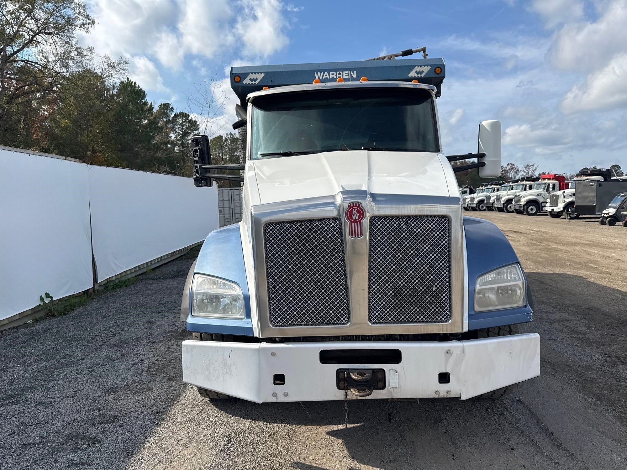2017 Kenworth T880 - photo 2