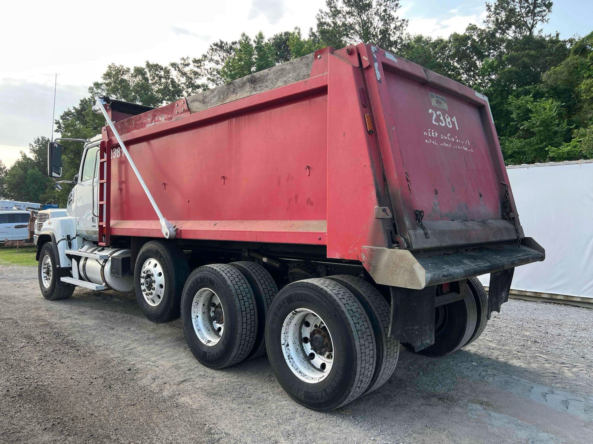 2017 Western 4700 - photo 6