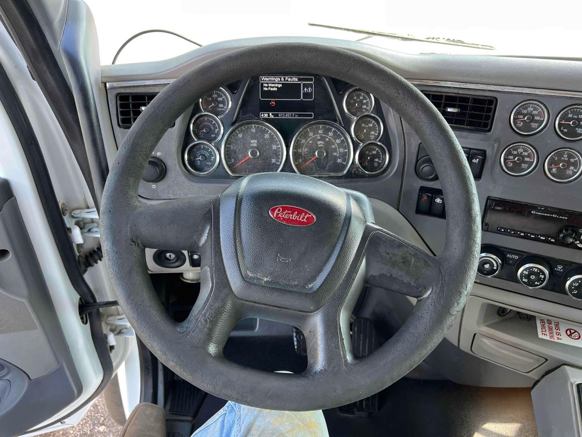 2017 Peterbilt 567 - photo 11