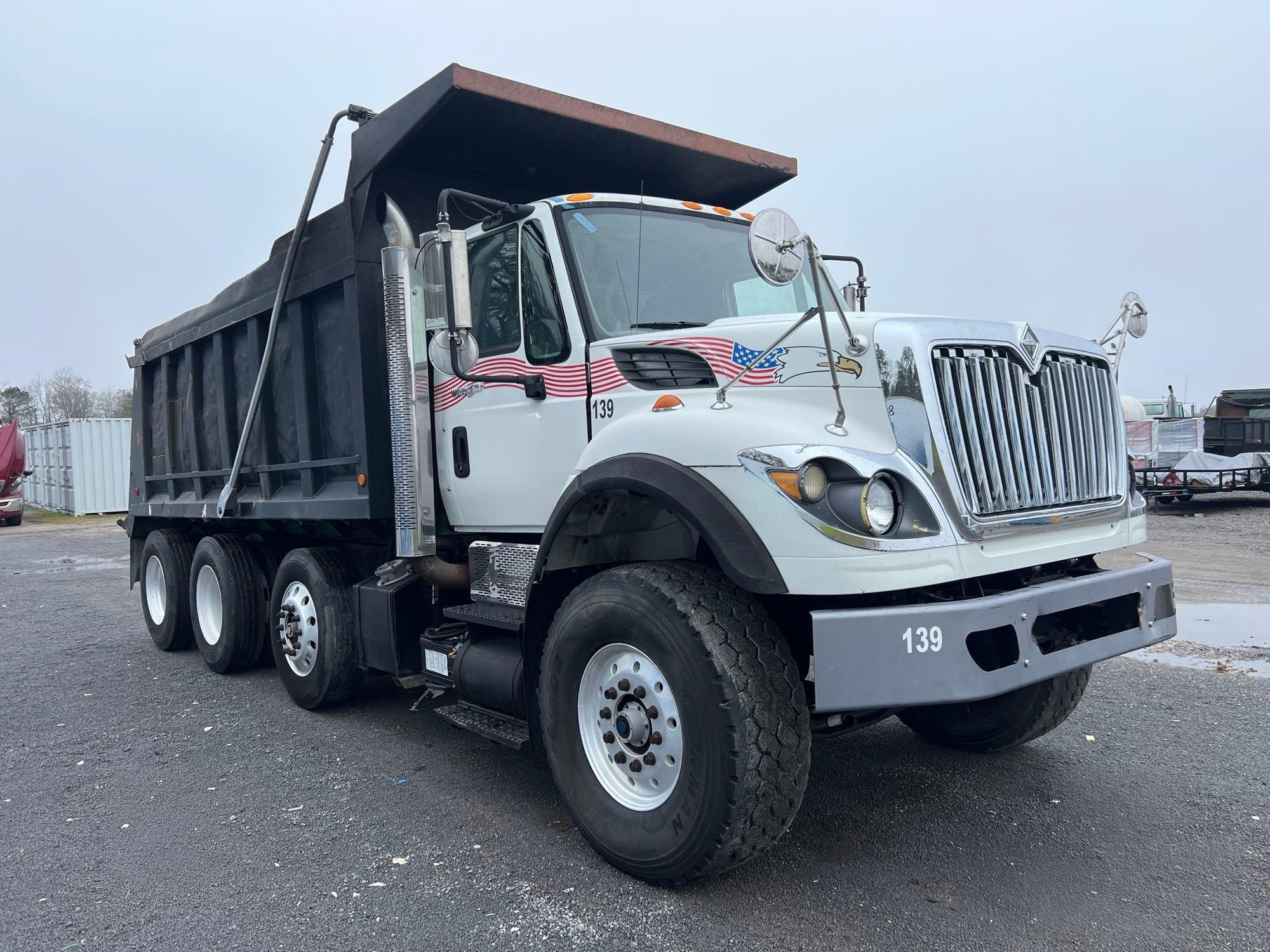 2008 International WORKSTAR 7600 - photo 3