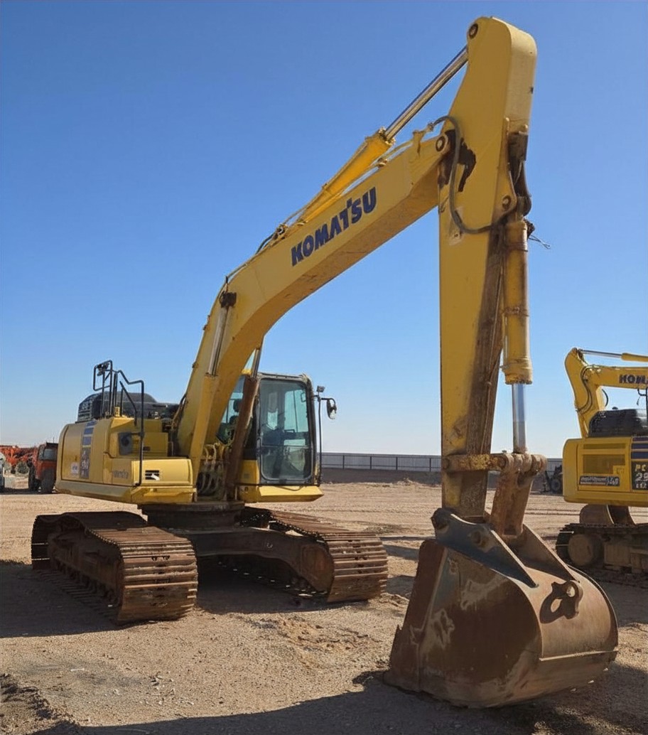 2016 Komatsu PC290LC-11 - photo 2