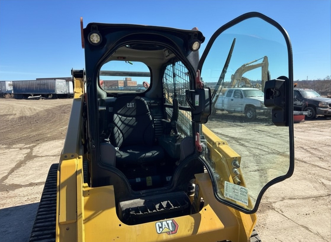 2022 Caterpillar 259D3 - photo 9