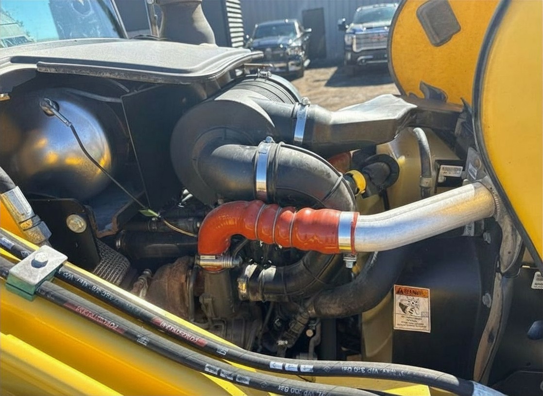 2014 New Holland B95C - photo 14