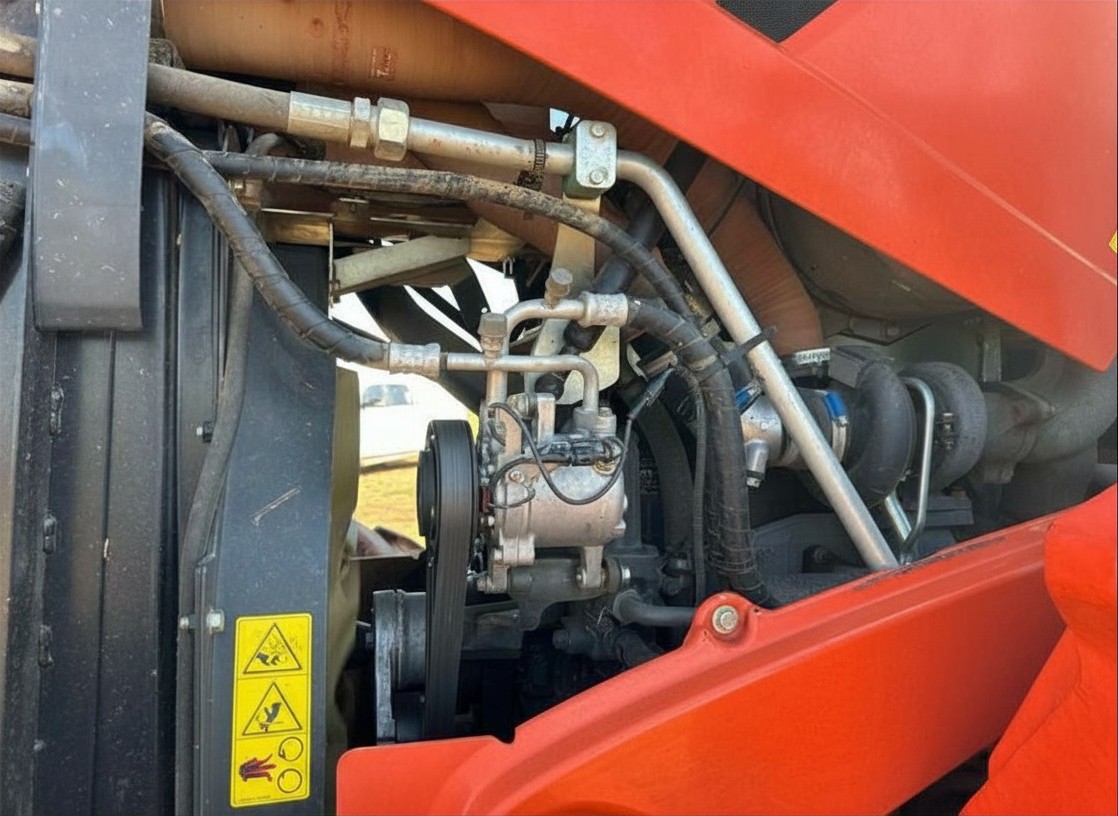 2019 Kubota M7-131 - photo 15