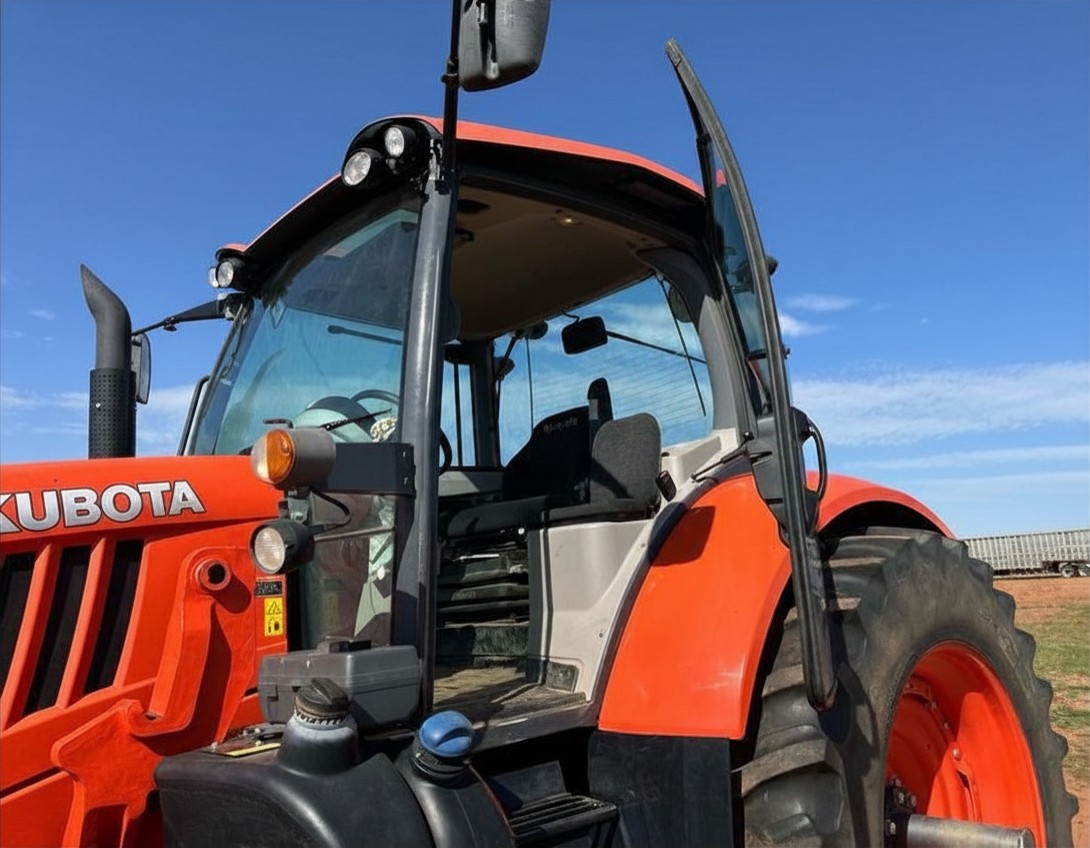 2019 Kubota M7-131 - photo 9