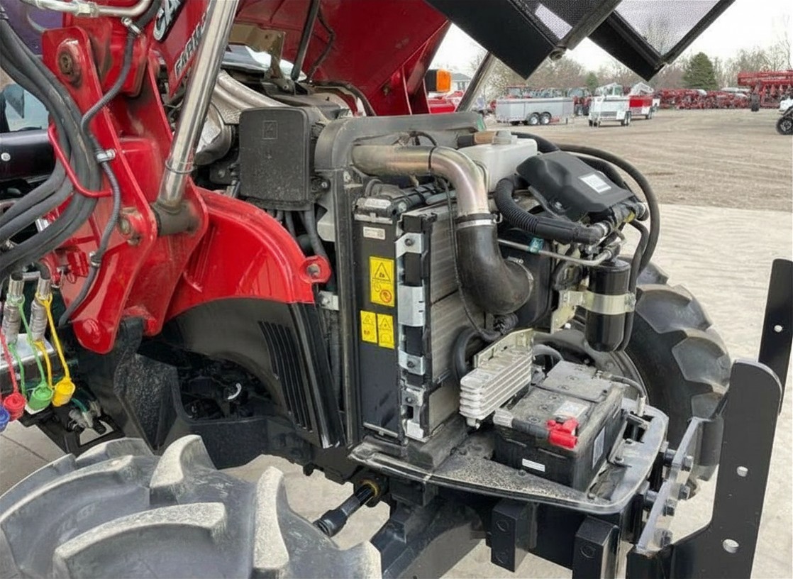 2021 Case IH Farmall 75C - photo 14