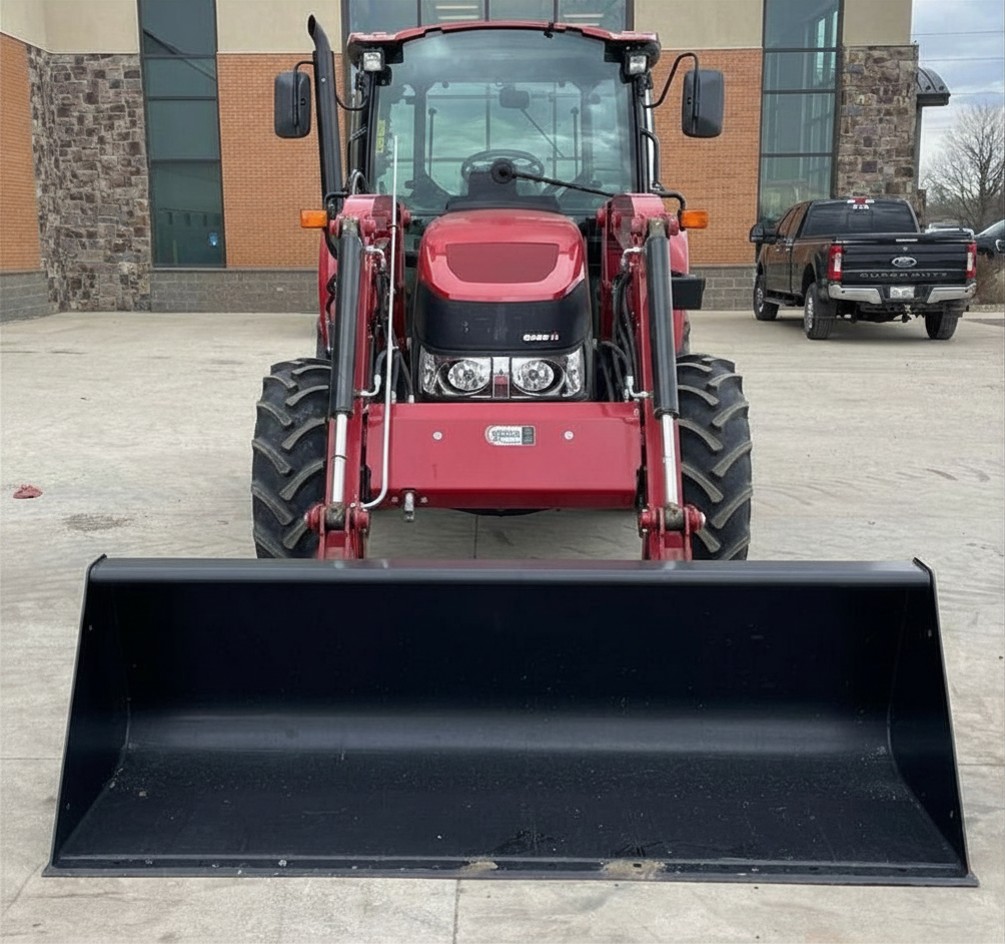 2021 Case IH Farmall 75C - photo 2