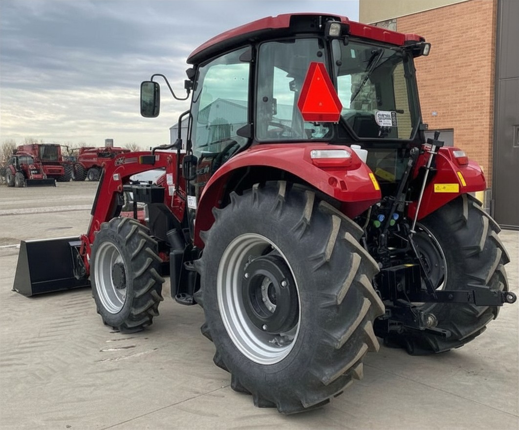 2021 Case IH Farmall 75C - photo 7