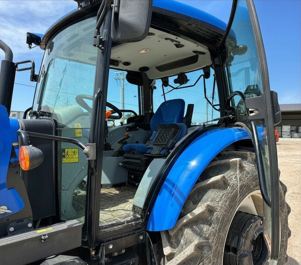 2020 New Holland Workmaster 120 - photo 9