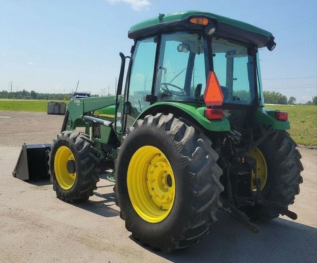 2003 John Deere 5520 - photo 7