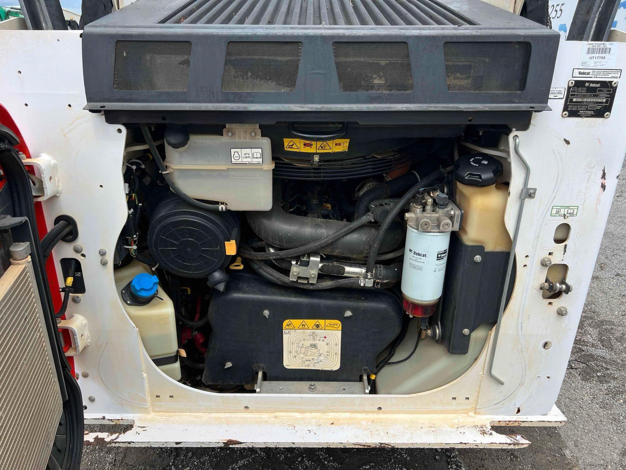 2023 Bobcat T86 - photo 10