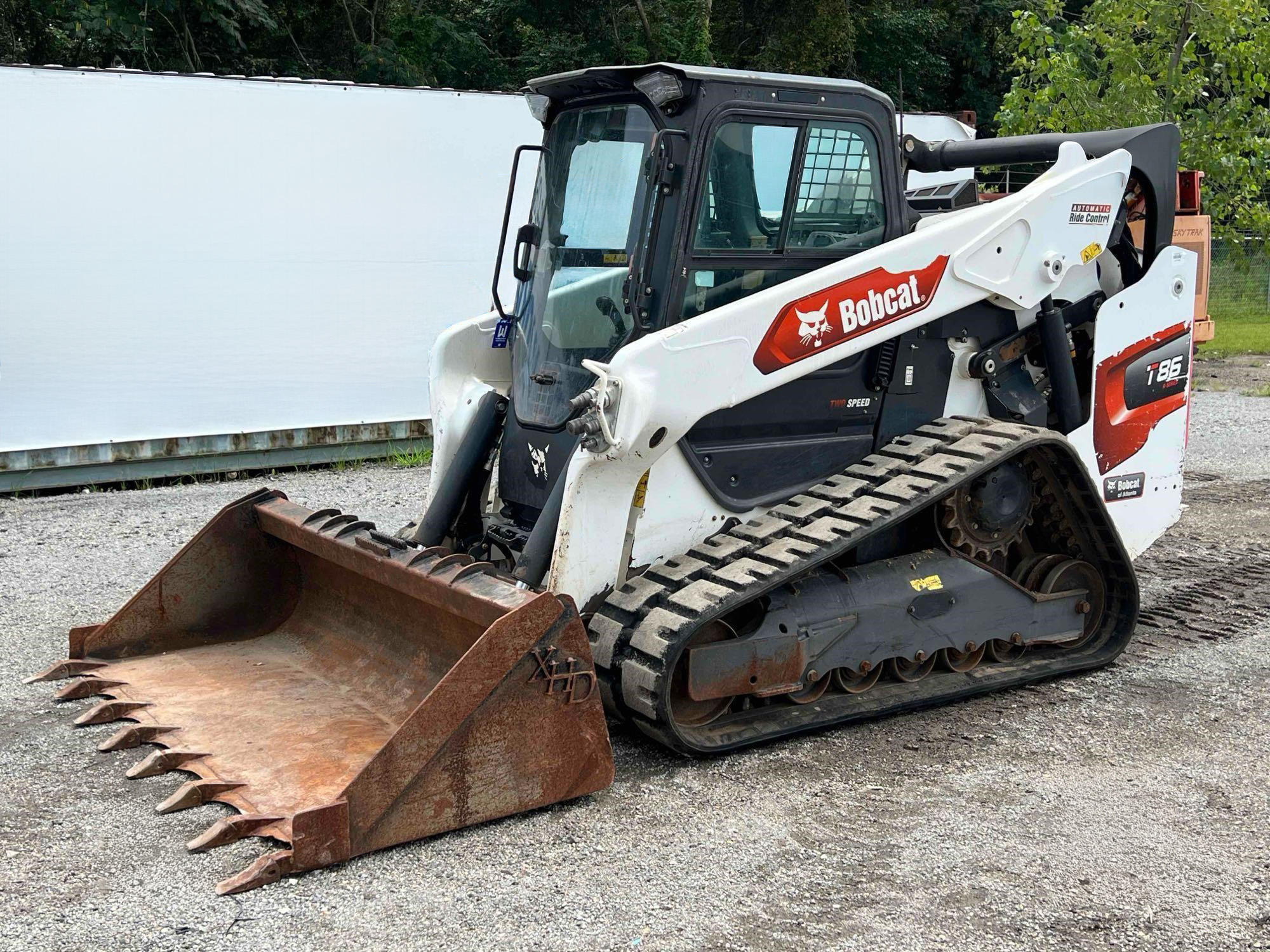 2023 Bobcat T86 - photo 2