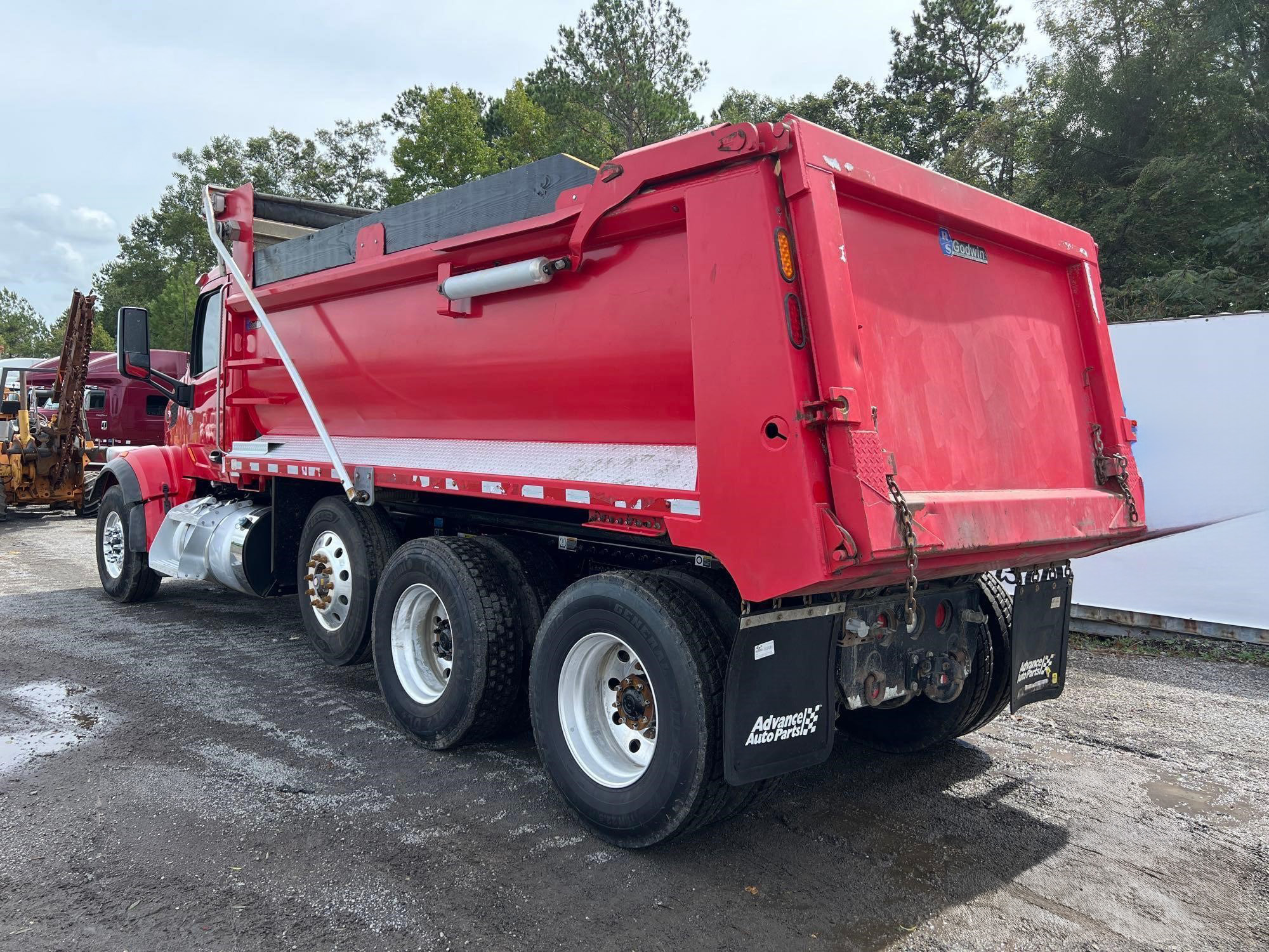 2022 Peterbilt 567 - photo 6