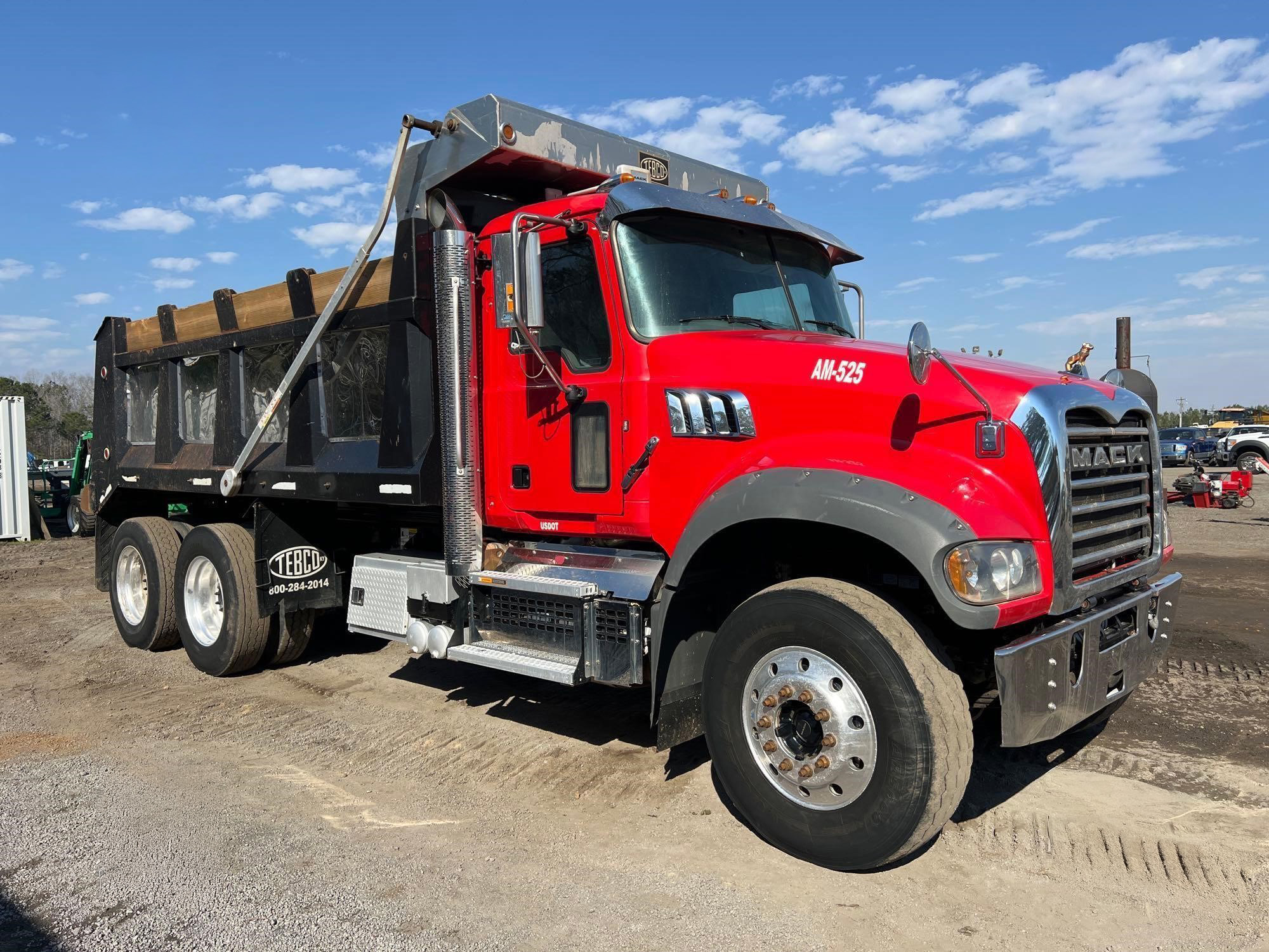 2021 Mack GRANITE 64FR - photo 3