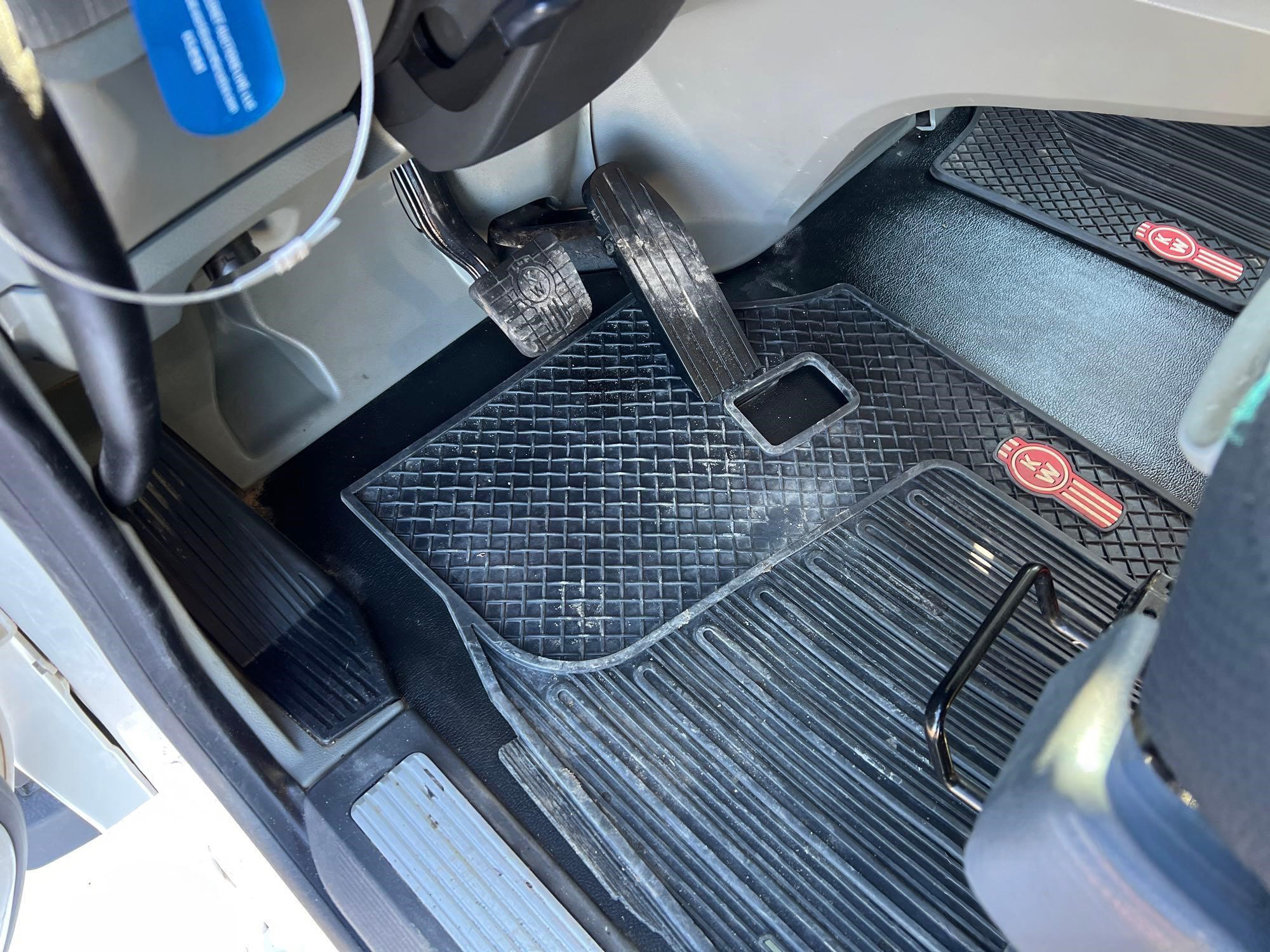 2019 Kenworth T880 - photo 10