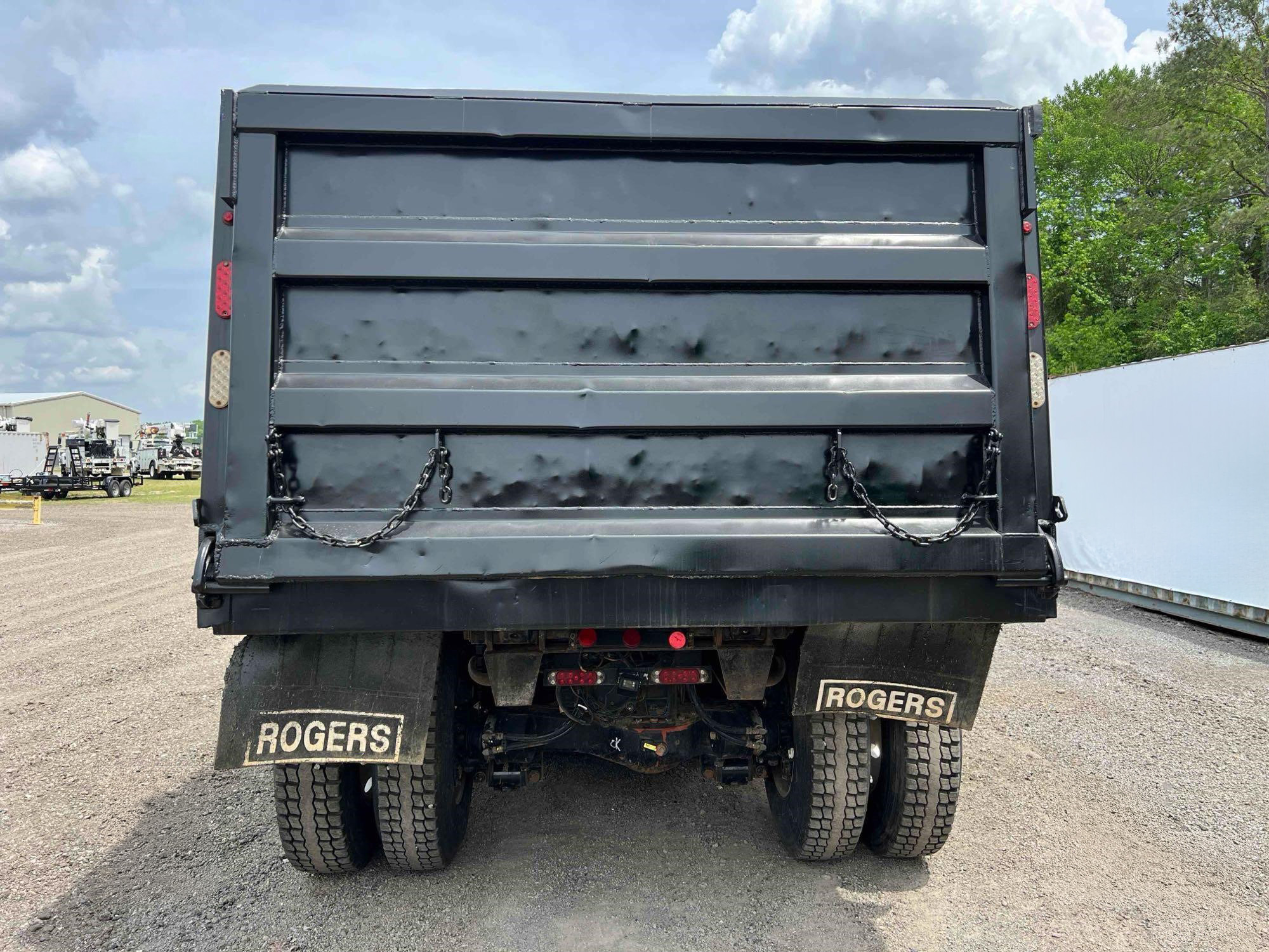 2019 Mack GRANITE GU713 - photo 5